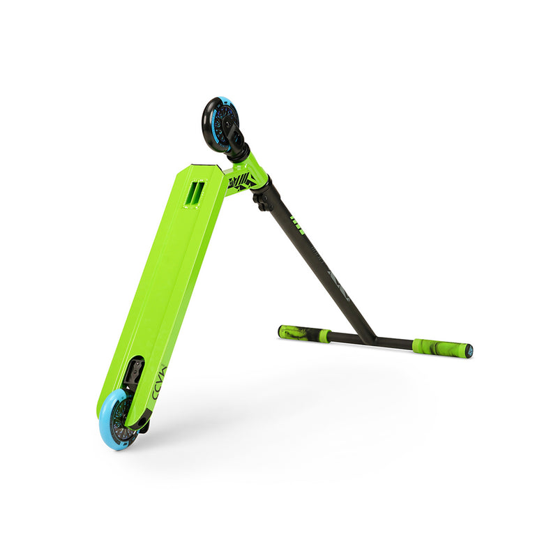 Load image into Gallery viewer, Madd Gear Kick Renegade 21 Kids Stunt Scooter - Green/Blue - Madd Gear
